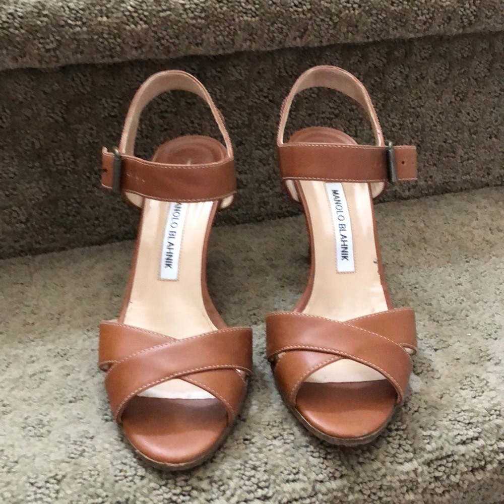 Manolo Blahnik Sandal with wooden heel - Picture 2 of 4